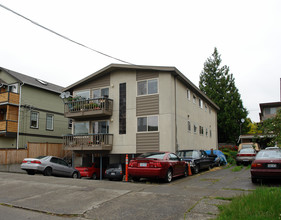 1422 NW 62nd St in Seattle, WA - Building Photo - Building Photo