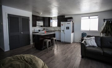 240 N 17th St, Unit 17th Street in Grand Junction, CO - Building Photo - Building Photo