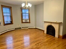 102 E Brookline St, Unit 3 in Boston, MA - Building Photo