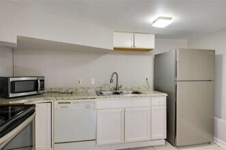 1459 Hartford Ave SW in Atlanta, GA - Building Photo - Building Photo