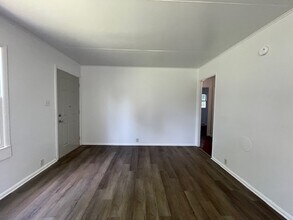 530 S Kenmore St in South Bend, IN - Building Photo - Building Photo