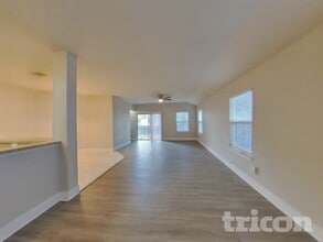 9531 Vallecito Mesa in San Antonio, TX - Building Photo - Building Photo