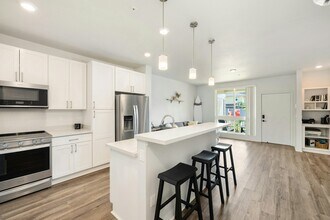 91-3525-3525 Kauluakoko St in Ewa Beach, HI - Building Photo - Building Photo
