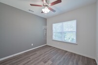 1602 Ash Crescent St in Fort Worth, TX - Building Photo - Building Photo