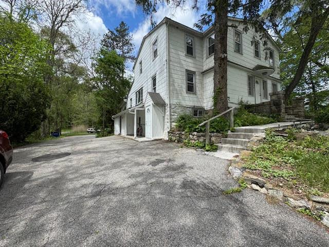 property at 3028 US-44