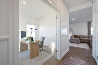 484 Creekside Dr in Commercial Point, OH - Building Photo - Building Photo