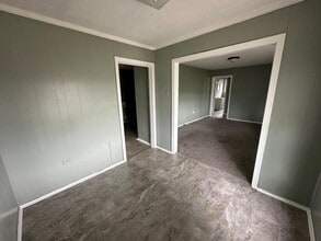 3917 Roselawn Dr in Waco, TX - Building Photo - Building Photo