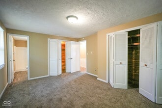 2226 Mabel Dr in Anderson, IN - Building Photo - Building Photo