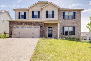 1025 Ellington Dr in Gallatin, TN - Building Photo