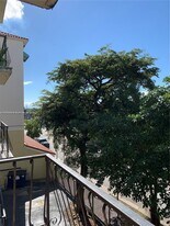 1478 NW 1st St in Miami, FL - Building Photo