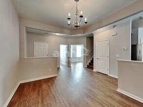 4489 Middletown Dr in Wake Forest, NC - Foto de edificio - Building Photo