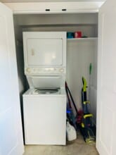 583 N 400 E, Unit B in Pleasant Grove, UT - Building Photo - Building Photo