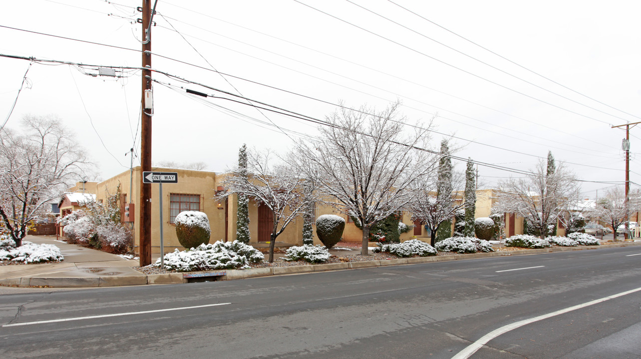 1003-1019 6th St NW in Albuquerque, NM - Building Photo