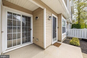 1203 Delancey Way in Evesham, NJ - Building Photo - Building Photo