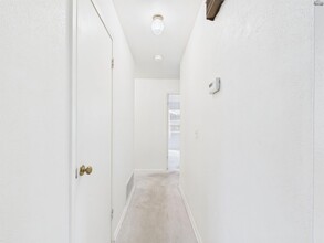 4723 N Shore Dr in Wichita Falls, TX - Building Photo - Building Photo