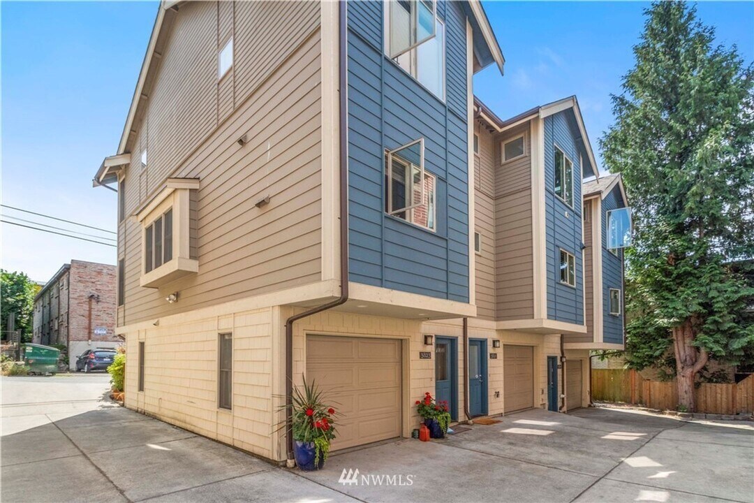 3821 S Angeline St in Seattle, WA - Building Photo