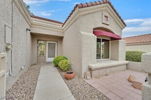 2832 Dry Plains Dr in Las Vegas, NV - Building Photo