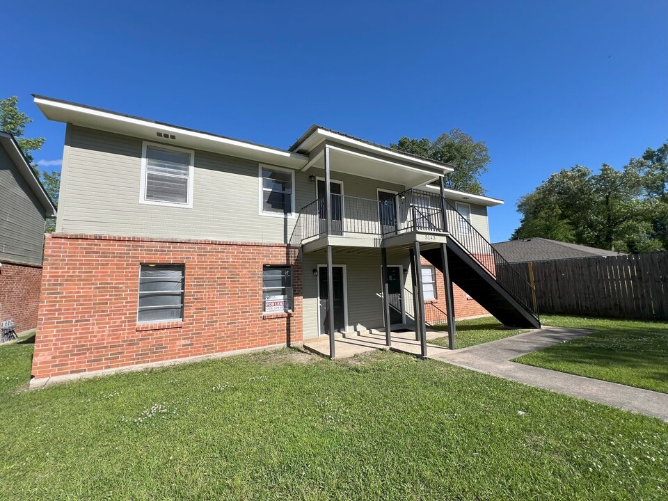 5143 Baker Blvd-Unit -D in Baker, LA - Building Photo