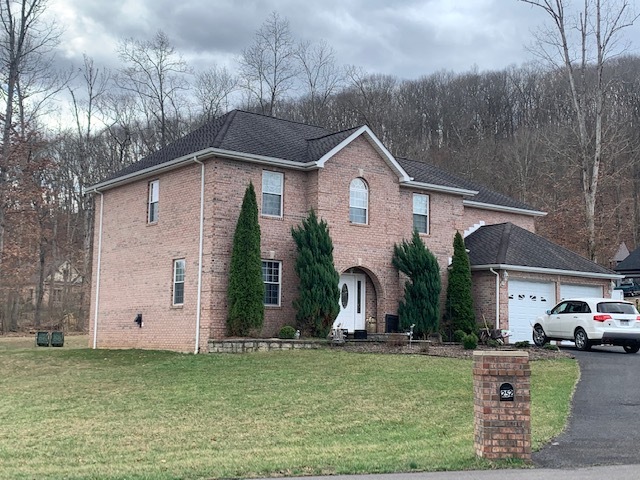 252 S Lakewood Dr in Ridgeley, WV - Foto de edificio