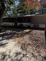 187 Marsh Oaks Dr in Pawleys Island, SC - Building Photo