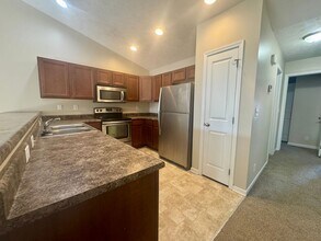 2605 NW 52nd St in Lincoln, NE - Building Photo - Building Photo