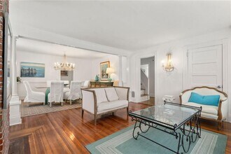 34 Bull St in Newport, RI - Building Photo - Building Photo