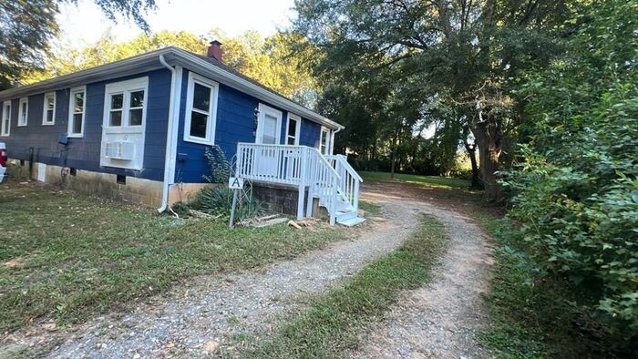 605 Betty St in Gastonia, NC - Foto de edificio