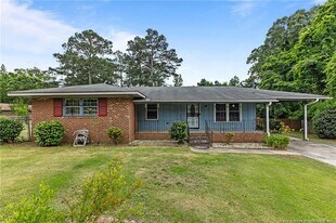6513 Schaffer Pl in Fayetteville, NC - Building Photo