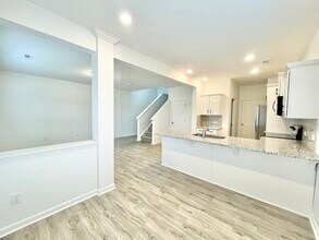 155 Lorcan Ln in Statesville, NC - Building Photo - Building Photo