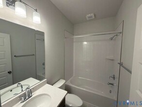 9935 Golden Trout Ln in Glen Allen, VA - Building Photo - Building Photo