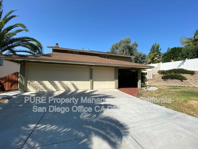 6440 Lake Arrowhead Dr in San Diego, CA - Building Photo - Building Photo