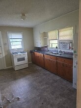 405 Anderson St in New Iberia, LA - Building Photo - Building Photo