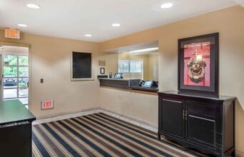 Furnished Studio-Seattle - Bothell - Canyo in Bothell, WA - Building Photo - Building Photo