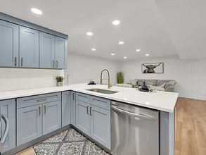 10852 S Star Pine Dr in Sandy, UT - Building Photo - Building Photo