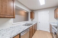 5301 Waldrop Pl photo'