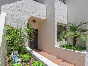 5120 Marsh Field Rd in Sarasota, FL - Building Photo - Building Photo