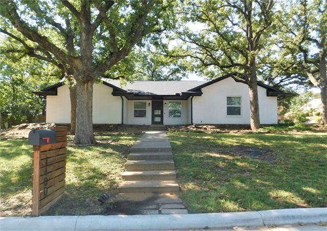 1400 Angelina Bend Dr in Denton, TX - Building Photo