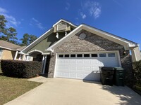 3575 Clear Creek Dr in Tallahassee, FL - Foto de edificio - Building Photo