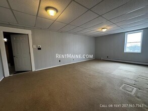 281 Main St in Waterville, ME - Building Photo - Building Photo