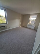 11 Camelot Ct in Boston, MA - Building Photo - Building Photo