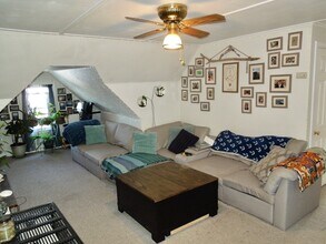 15 Clyfton St in Plymouth, MA - Building Photo - Building Photo