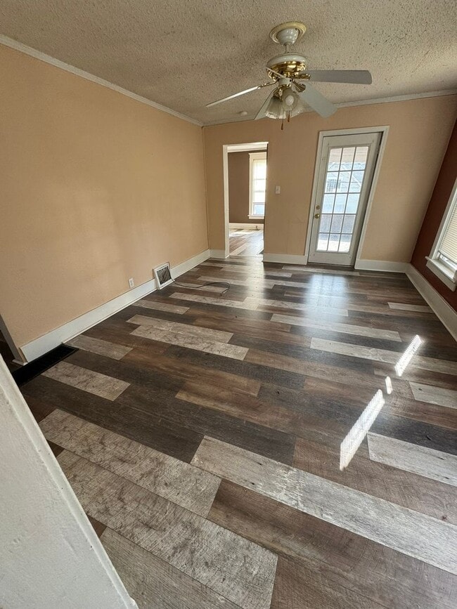 property at 416 Cascade St