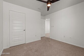 6416 Slabinski Ln in Panama City, FL - Building Photo - Building Photo