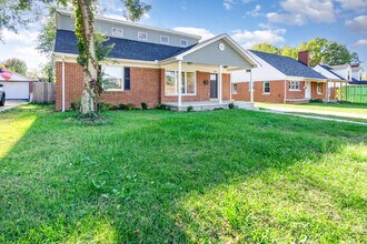 358 Sheridan Dr in Lexington, KY - Foto de edificio - Building Photo