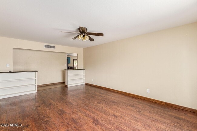 319 E Riviera Dr in Tempe, AZ - Building Photo - Building Photo