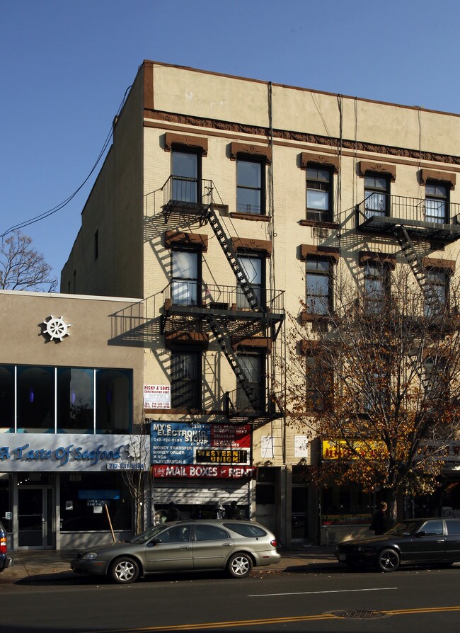 61-63 E 125th St in New York, NY - Foto de edificio - Building Photo