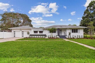 7224 Park St S in St. Petersburg, FL - Building Photo - Building Photo