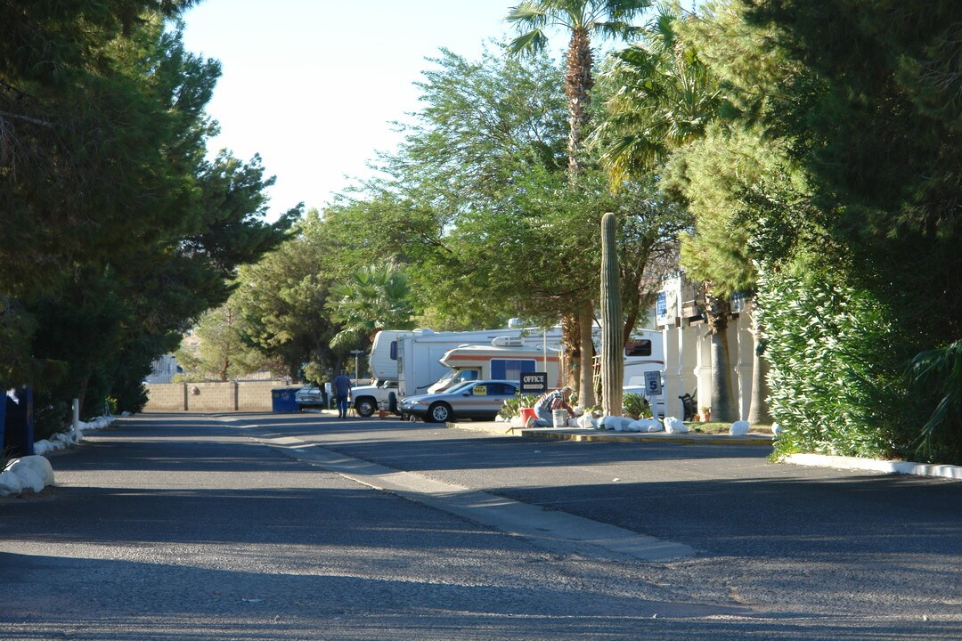 Bullhead RV Park in Bullhead City, AZ - Building Photo