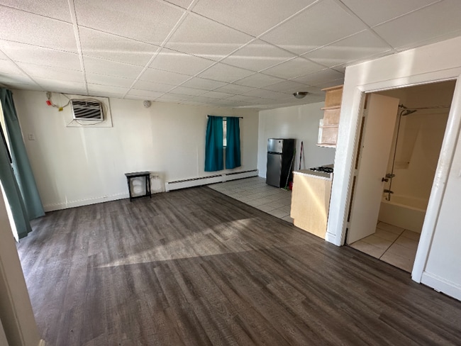 933 Ocean Blvd in Hampton, NH - Building Photo - Building Photo