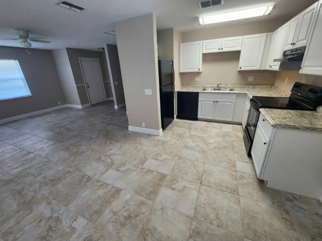 5605 Struthers Ct in Winter Haven, FL - Foto de edificio - Building Photo